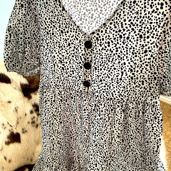 Dress! - Picture 2 of 2